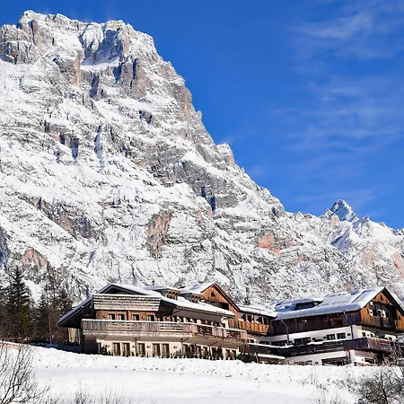 Rosapetra - Small Luxury Of The World Hotel Cortina dʼAmpezzo